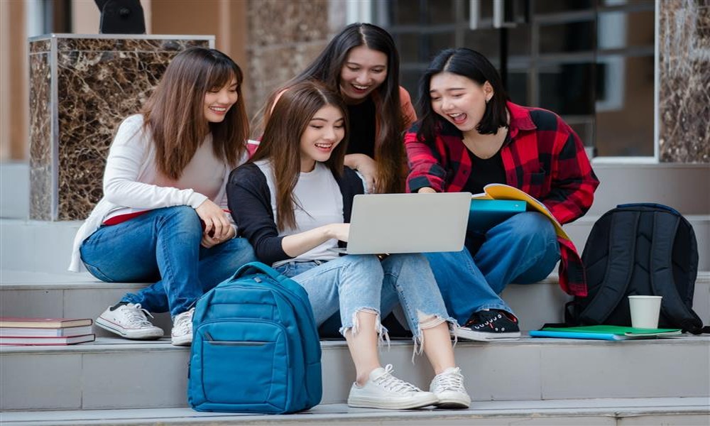 Education Loan in Singapore to Support Your Studies with Ease